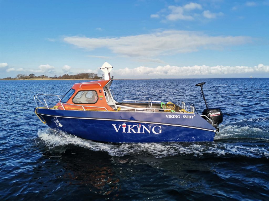 Motorbåd til fisketure